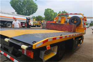 杨行镇附近拖车电话号码服务